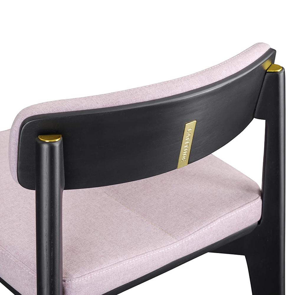 Барный стул из массива ясеня с обивкой из рогожки Elegant Ash Shape