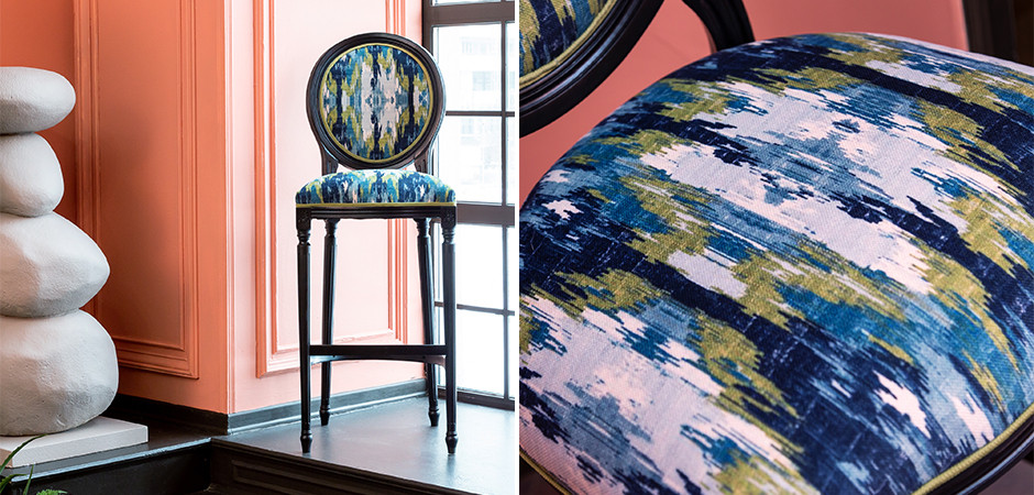 Барный стул с сине-зеленым узором Ikat Pattern