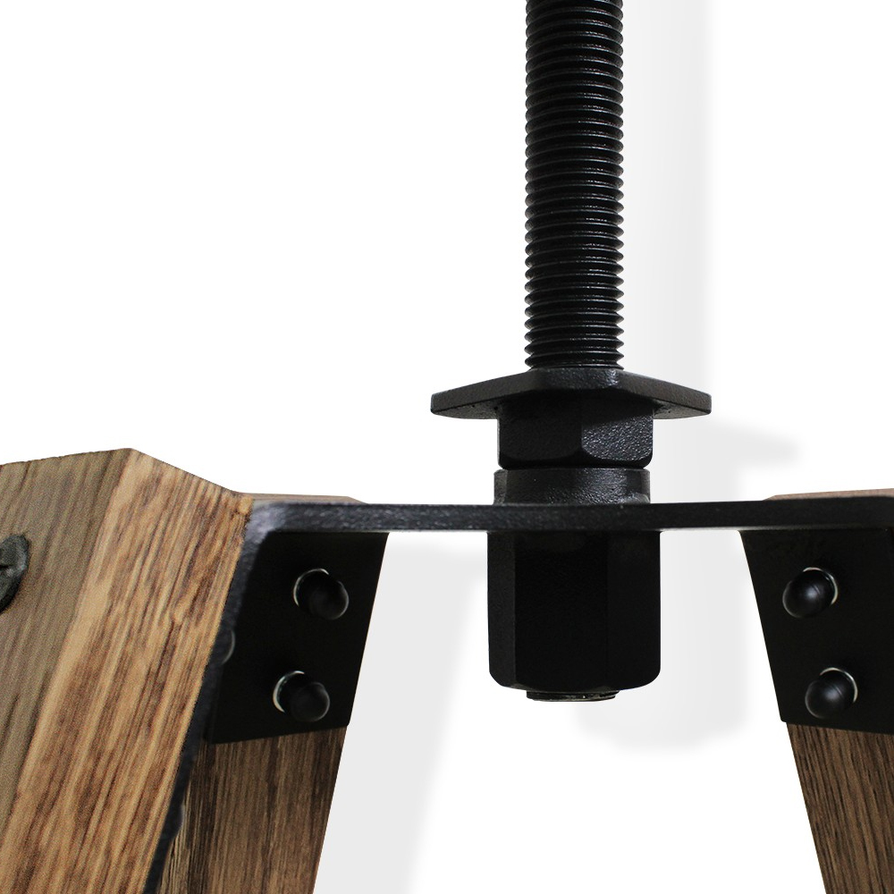 Барный стул со спинкой и мягкой обивкой с ромбами на 4-х деревянных ножках Бежевый Велюр Ava Charm