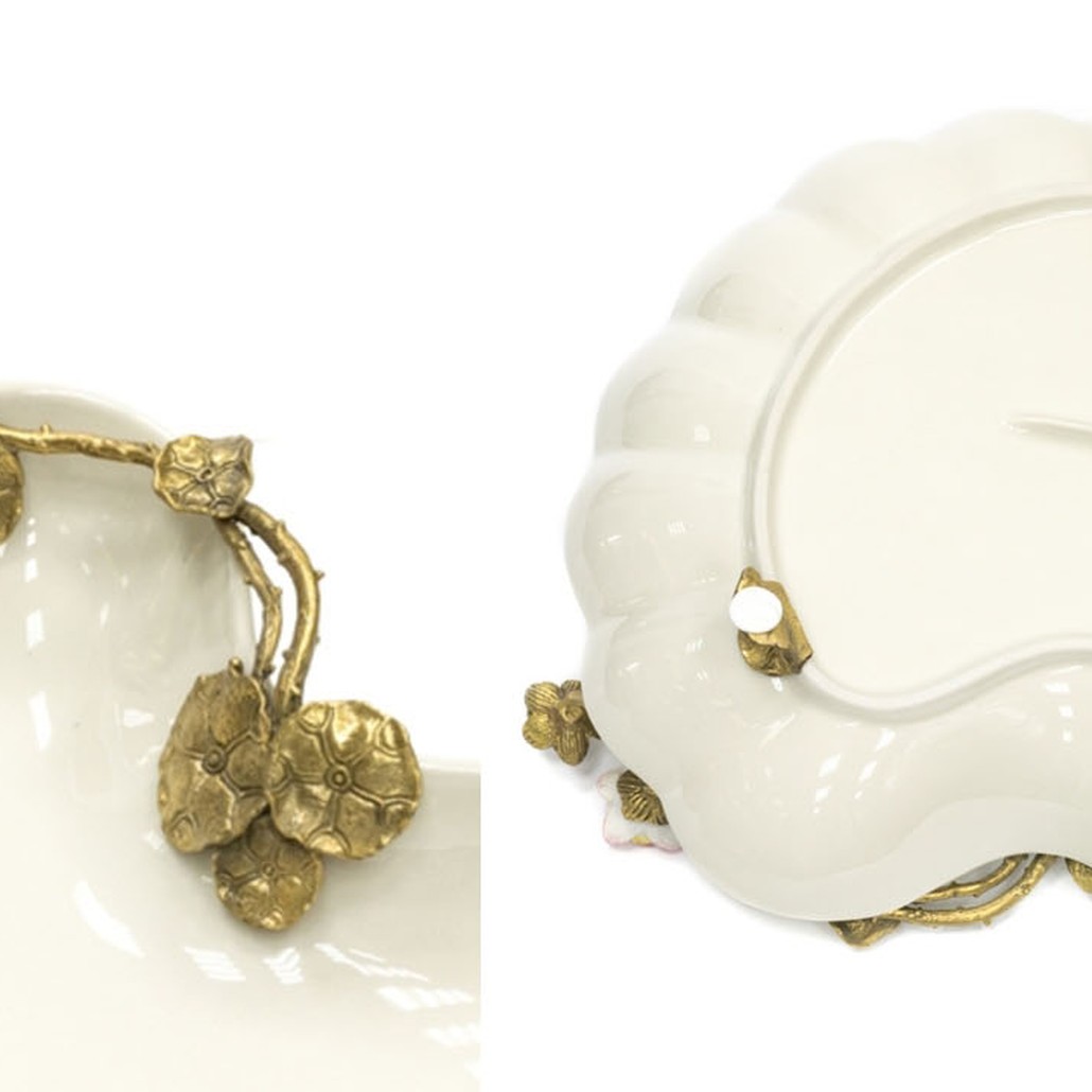 Блюдо Dish White Shell