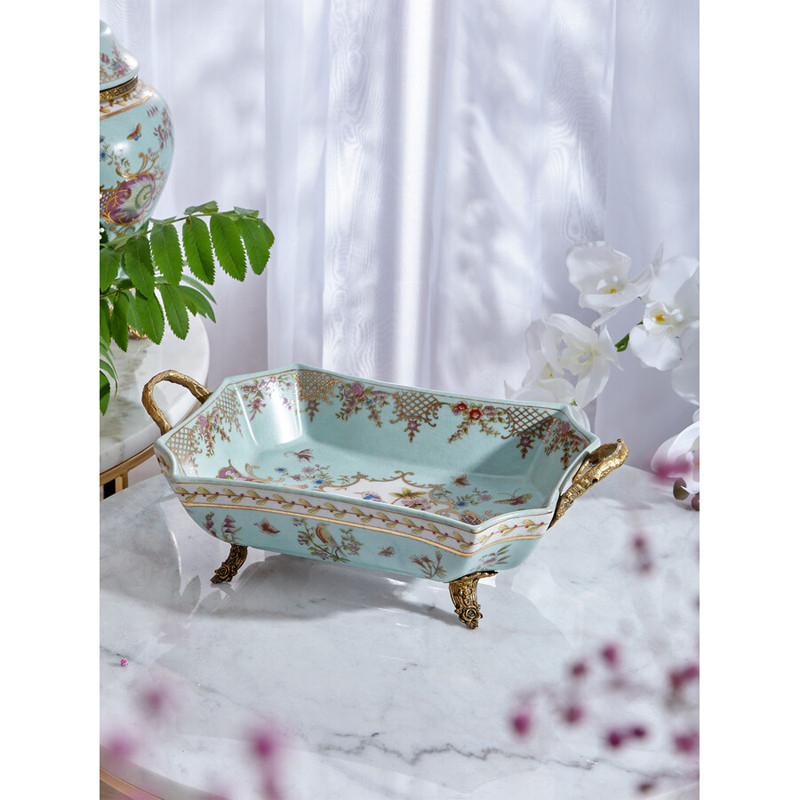 Блюдо прямоугольное из голубого фарфора с ручками и рисунком птиц и цветов Blue Garden