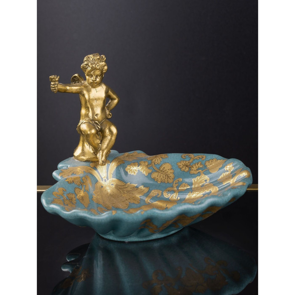 Блюдо фарфоровое Ангельский взгляд Sik