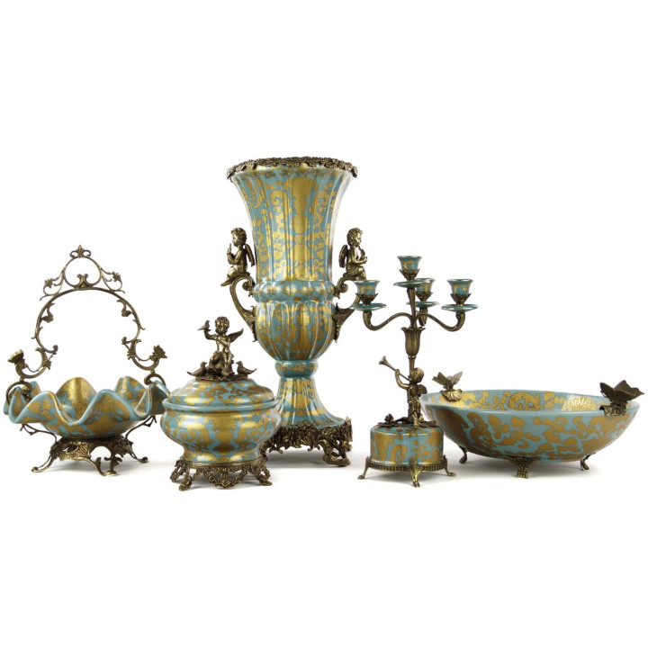 Блюдо фарфоровое Бабочки Teronini