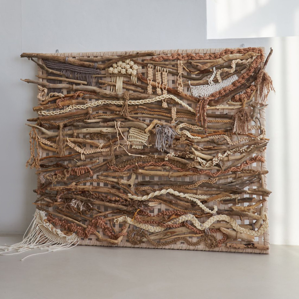 Большая Абстрактное Панно из веток и нитей Dryad Wall Art