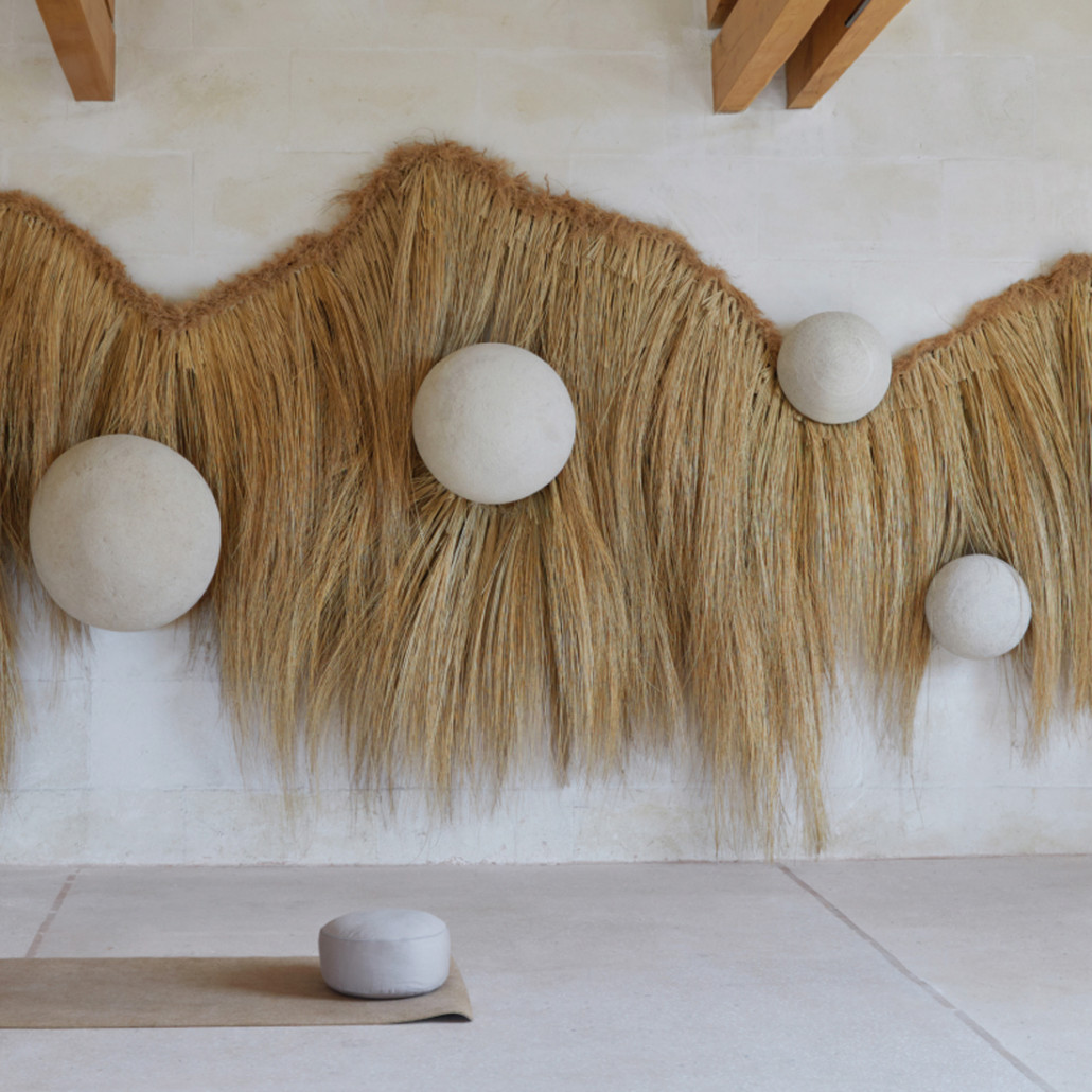 Большая дизайнерская Инсталляция из соломы RAFFIA Installation