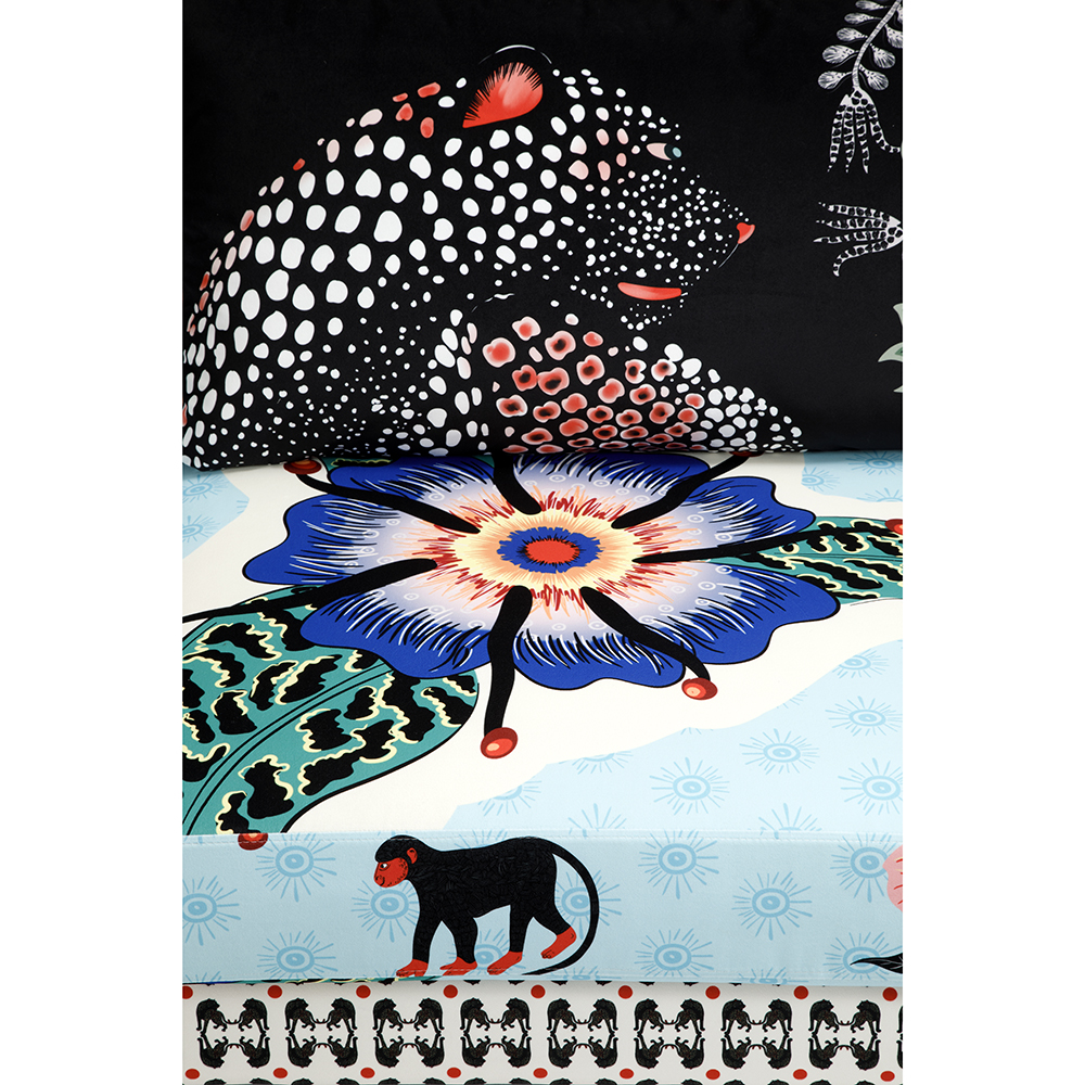 Большой Трехместный Диван с цветным принтом Qalakabusha Large Sofa