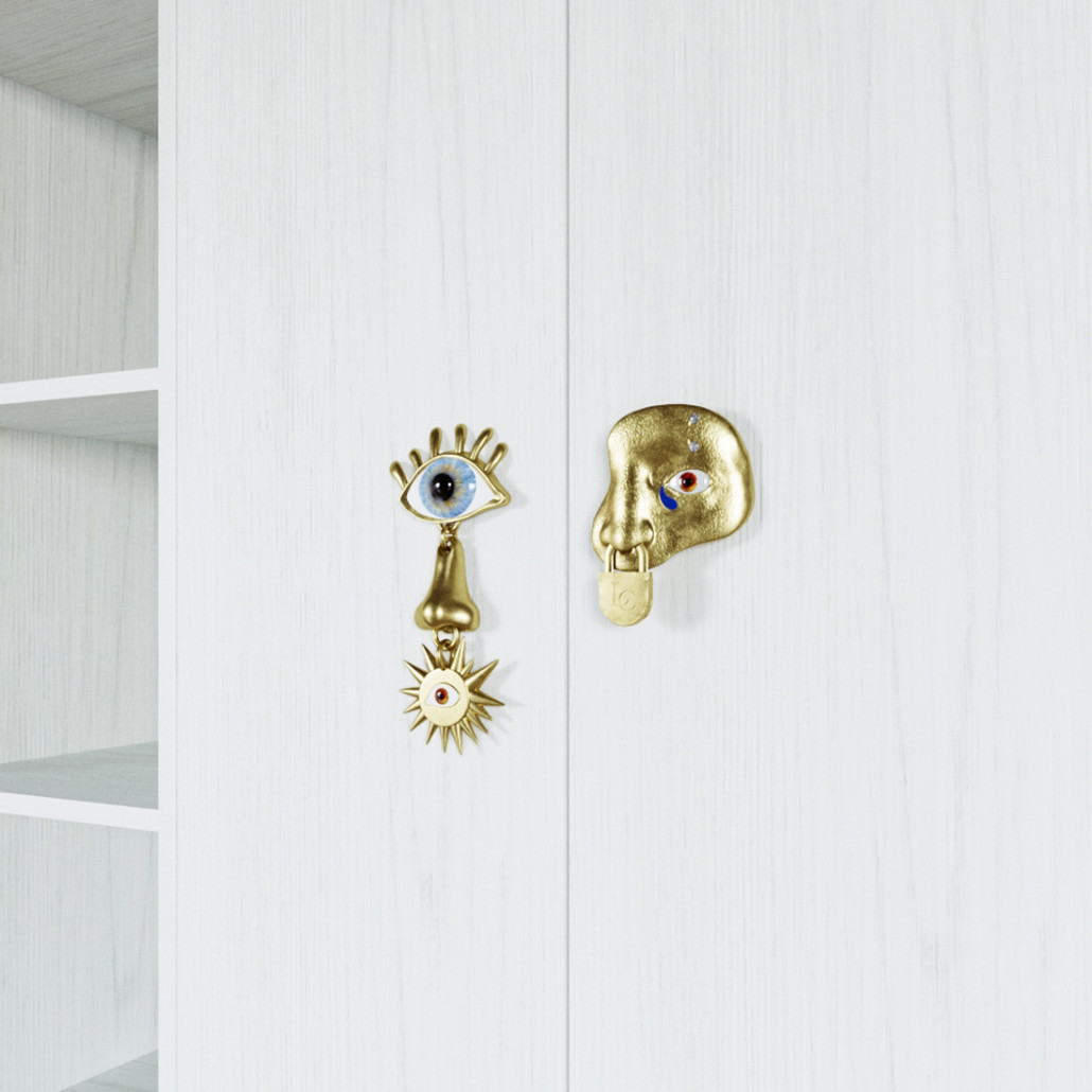 Большой шкаф с витриной Elsa Dreams White