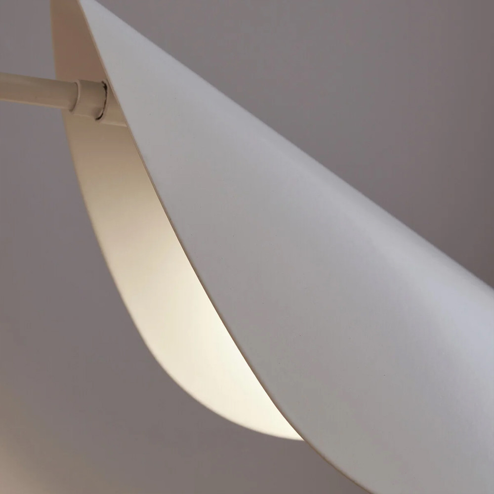 Бра бежевого цвета Aracea