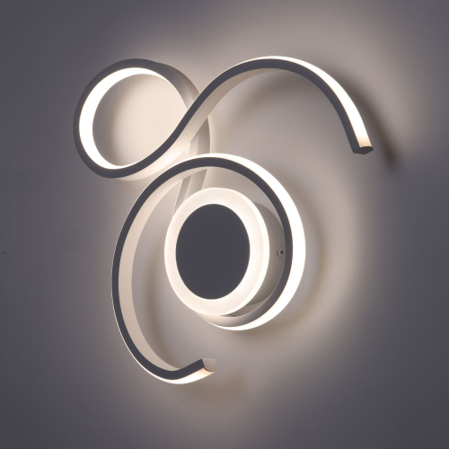 Бра белого цвета с изогнутыми световыми линиями и круглым основанием Luke Lampco Tracer Lamp