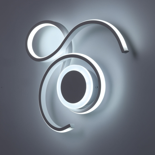 Бра белого цвета с изогнутыми световыми линиями и круглым основанием Luke Lampco Tracer Lamp