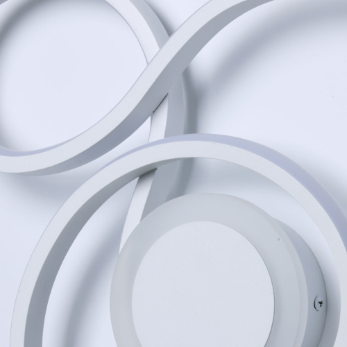 Бра белого цвета с изогнутыми световыми линиями и круглым основанием Luke Lampco Tracer Lamp