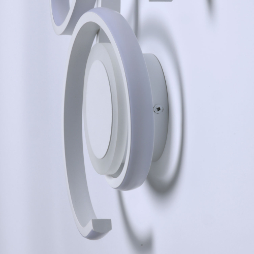 Бра белого цвета с изогнутыми световыми линиями и круглым основанием Luke Lampco Tracer Lamp