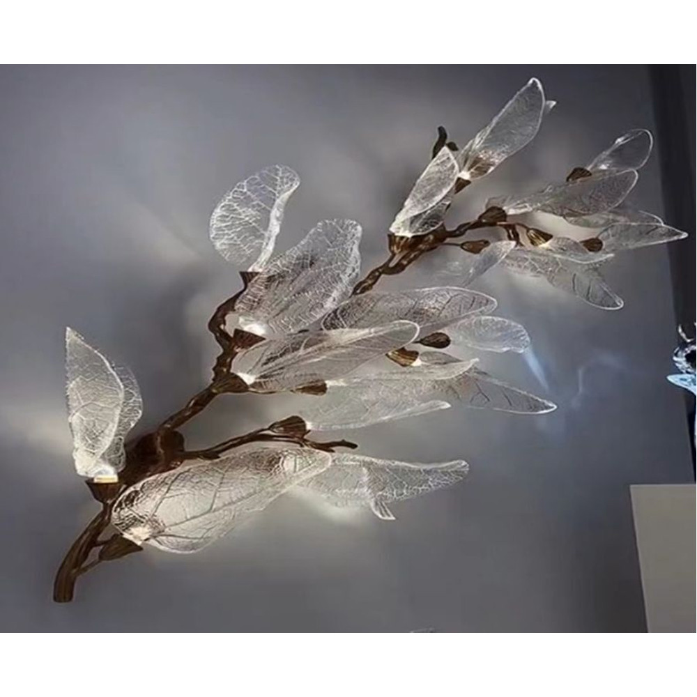 Бра в виде ветки с лепестками Marvelous Garden