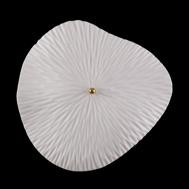 Бра в форме лепестка с рельефной текстурой FLOW