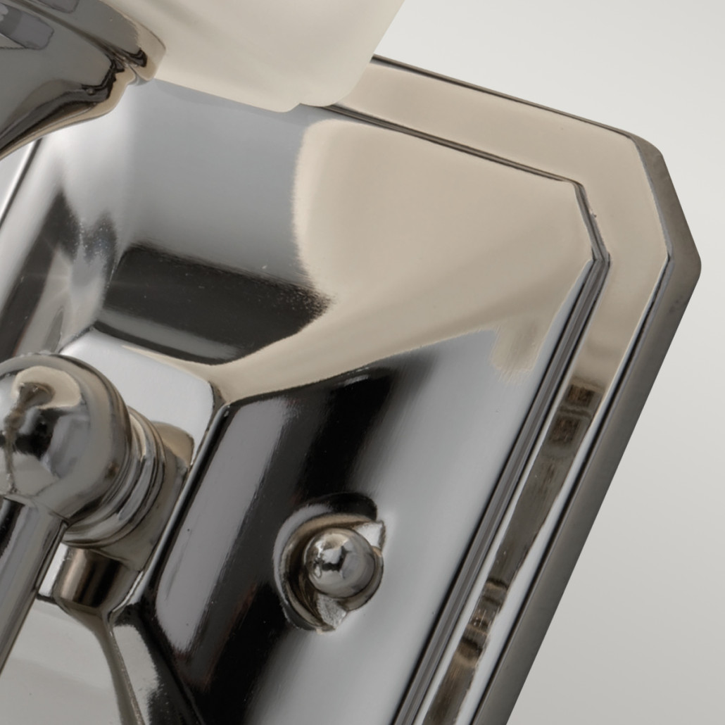 Бра для ванных комнат с белым матовым плафоном квадратной формы на основании цвета хром Feiss