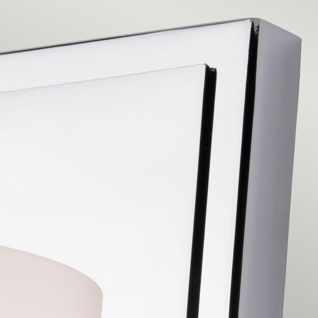 Бра для ванных комнат с белым цилиндрическим плафоном на прямоугольном основании цвета хром Feiss