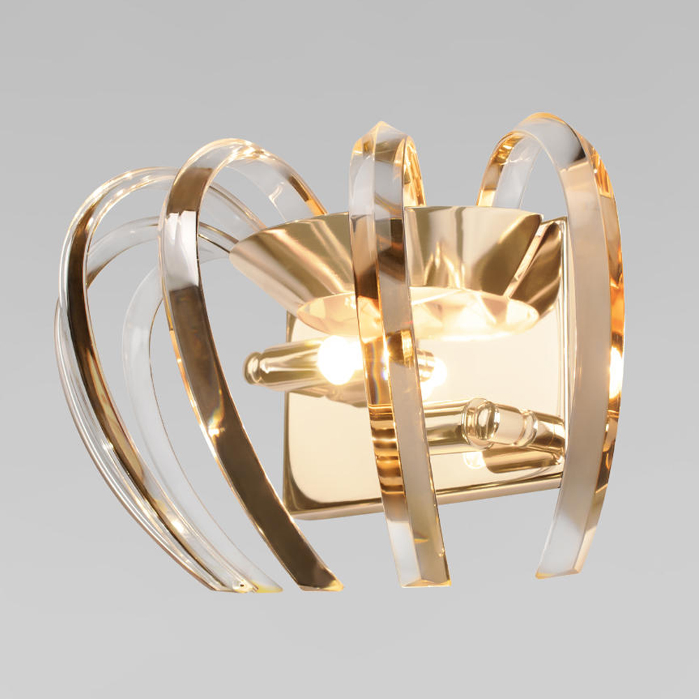 Бра золотого цвета с изогнутыми хрустальными элементами Radiant Ribbons