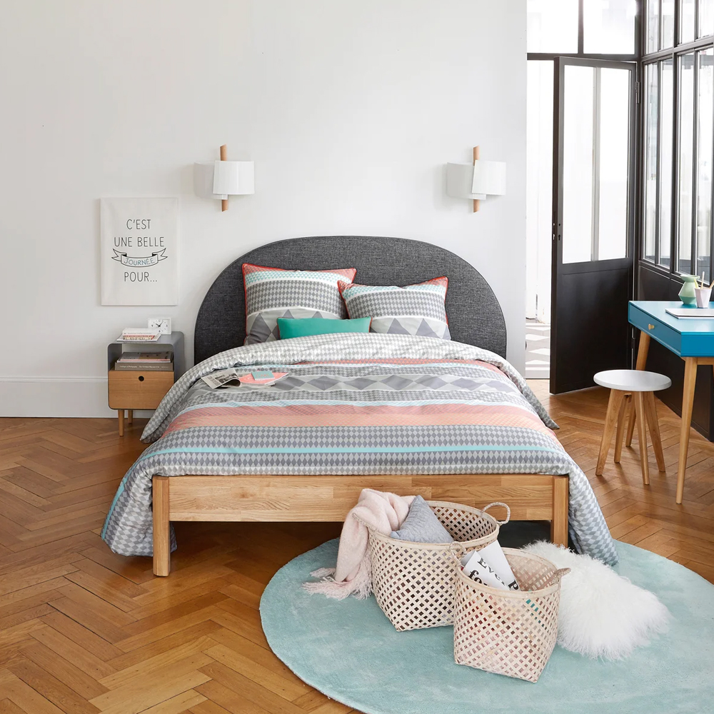 Бра из металла и дерева Ruell White Metal Wooden Wall Lamp