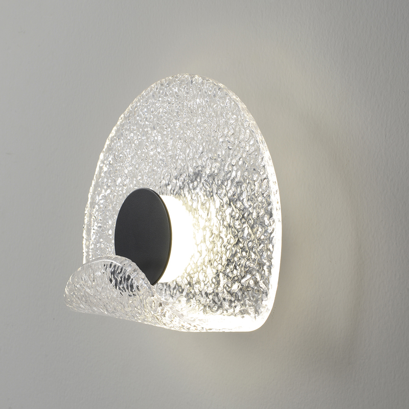 Бра из текстурированного прозрачного стекла с изогнутым краем Textured Glass