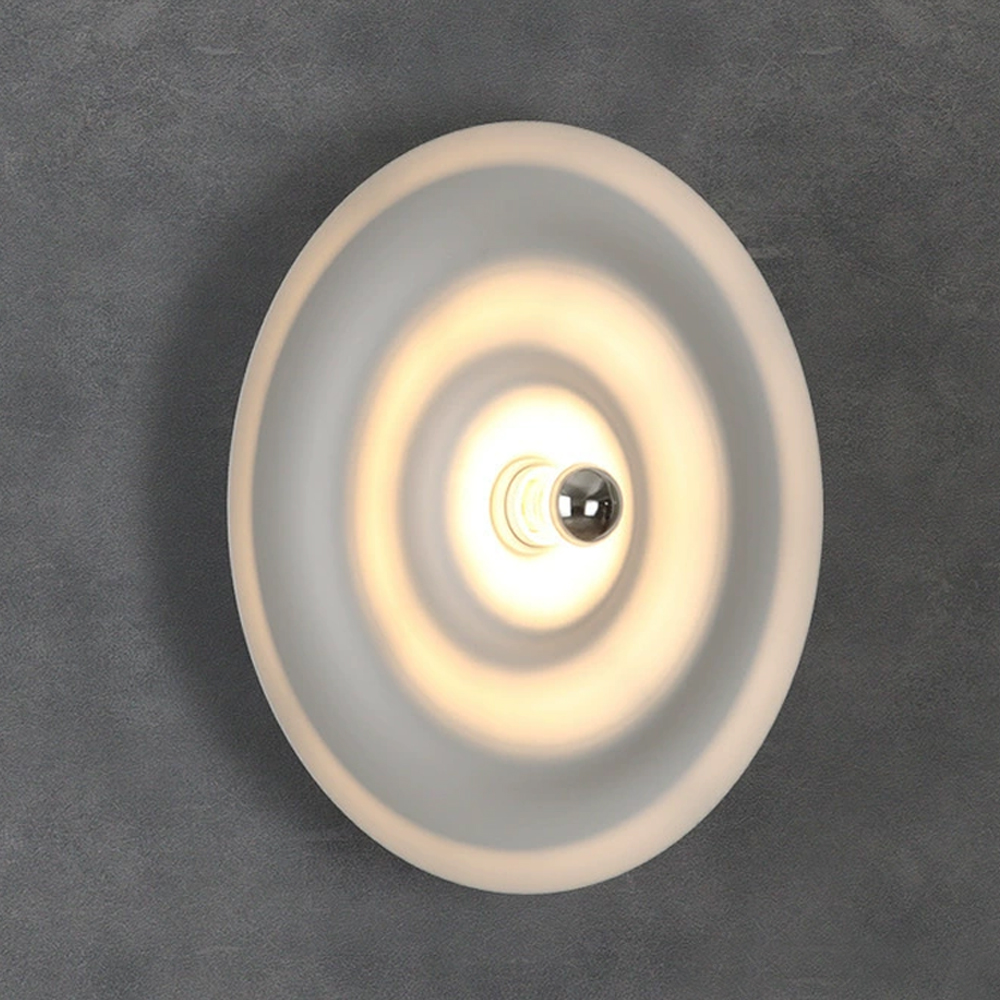 Бра круглое в минималистичном стиле Revelation