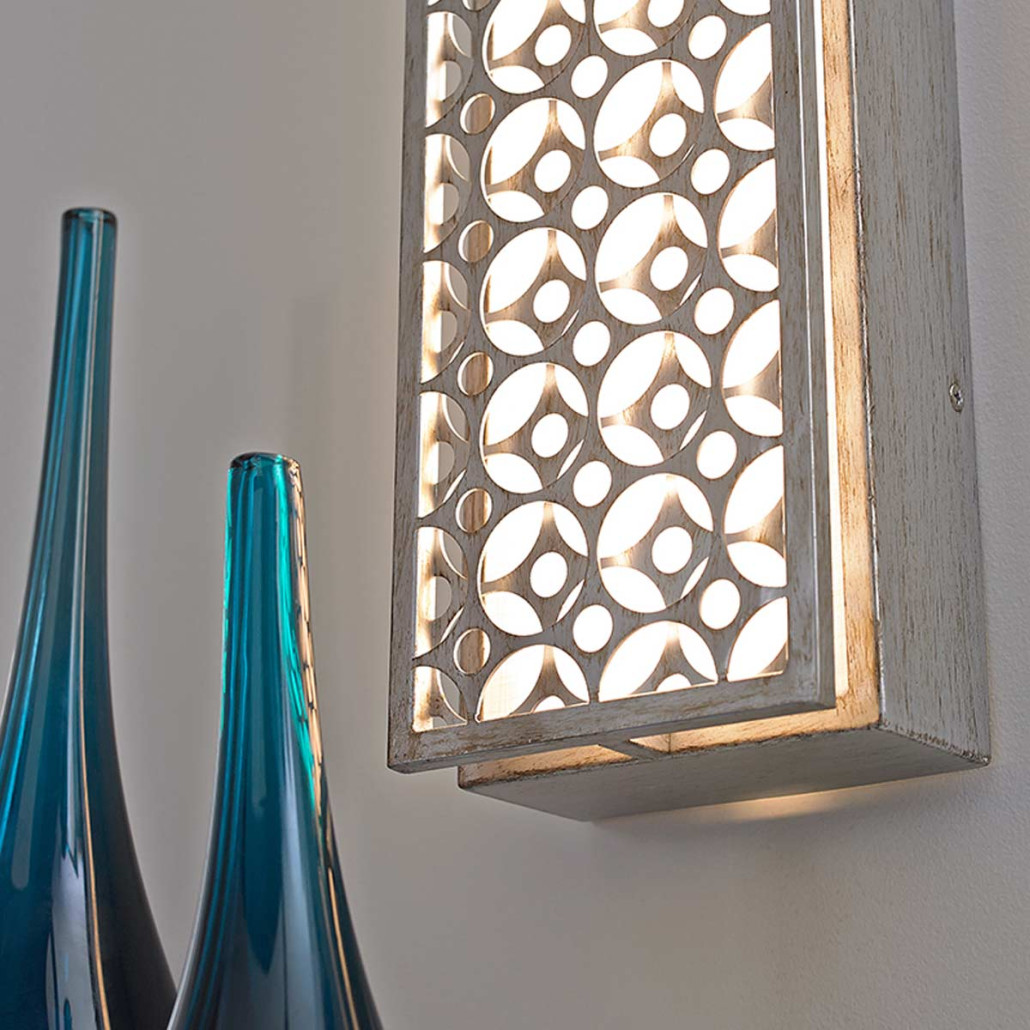 Бра прямоугольное в серебрянном цвете с ажурной решеткой Feiss