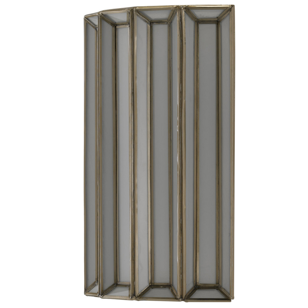 Бра с абажуром из панелей белого молочного стекла Stunned by Light