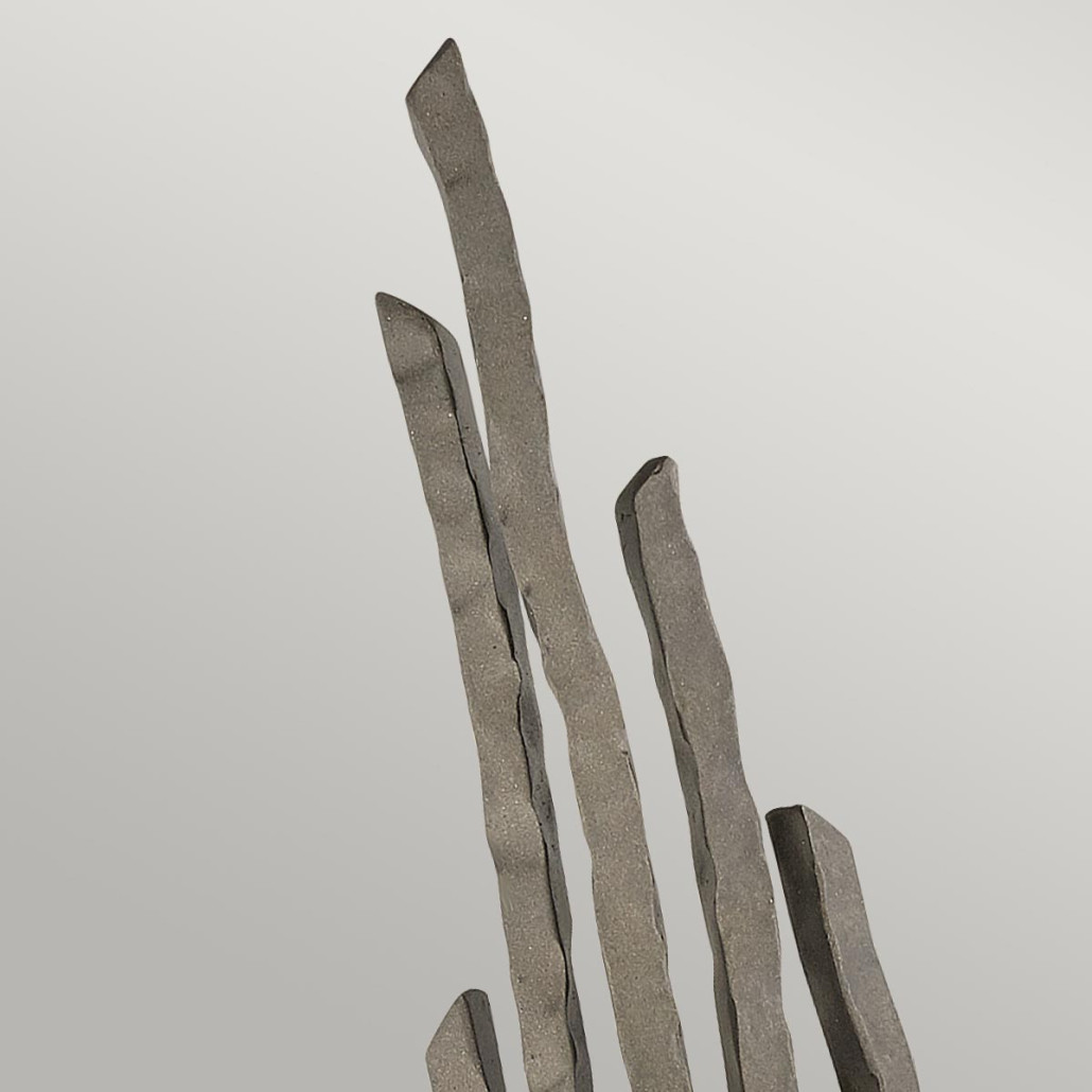 Бра с белым абажуром и элементами в виде натуральных веток Hinkley