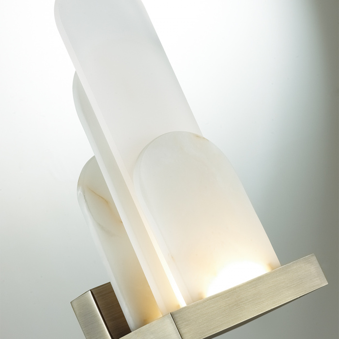 Бра с белыми вертикальными элементами Alabaster Totem