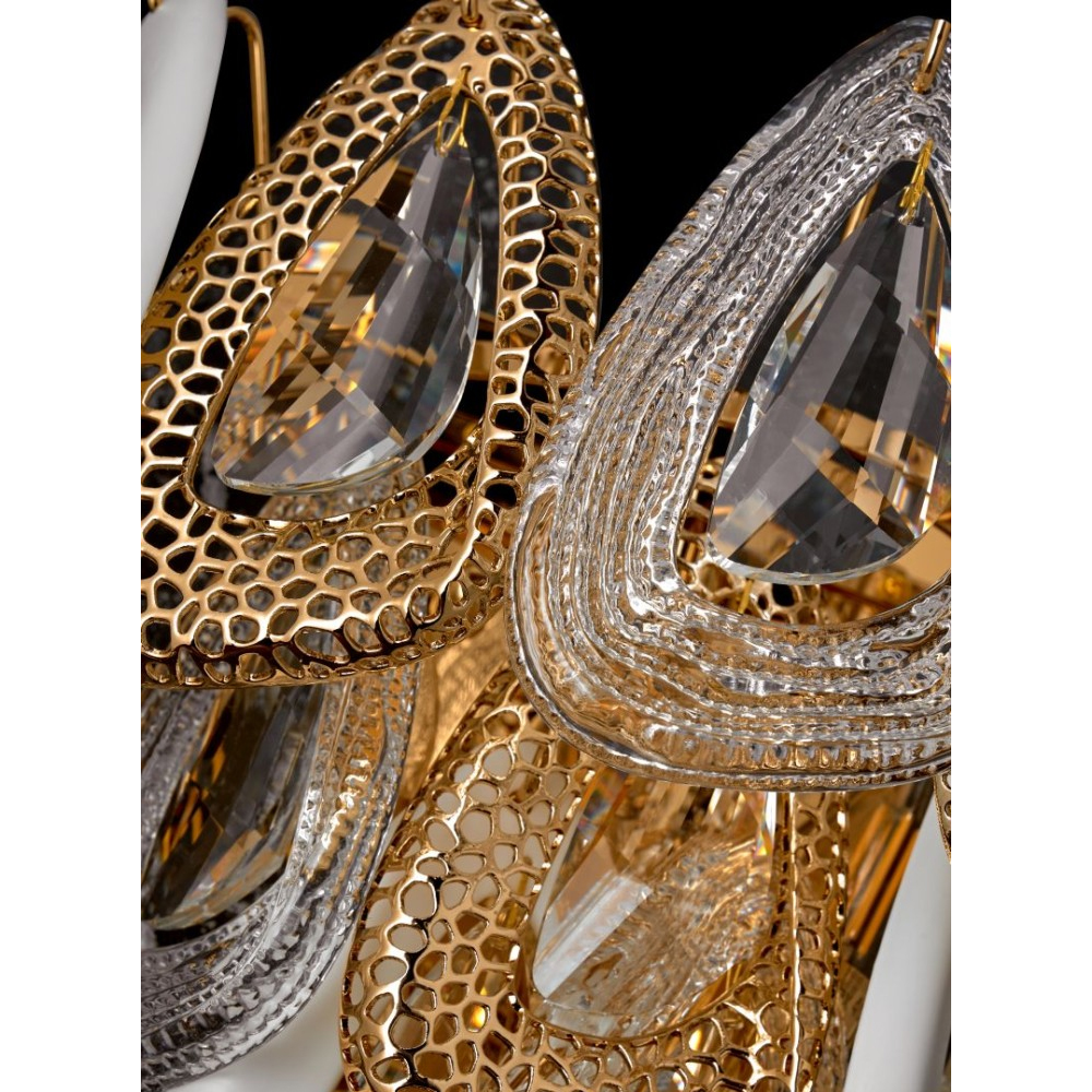 Бра с белыми и прозрачными подвесками Character Chandelier