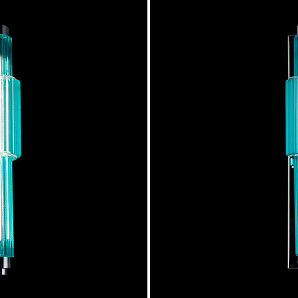 Бра с вертикальным узким плафоном Fuse Crystal Blue