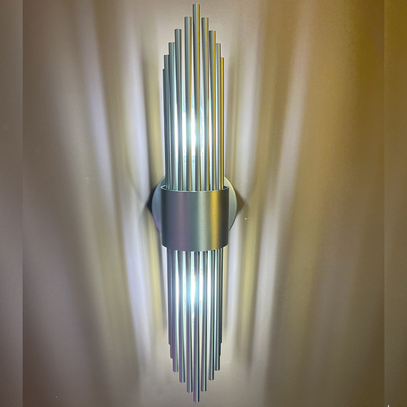 Бра с вертикальными металлическими трубками Sohne