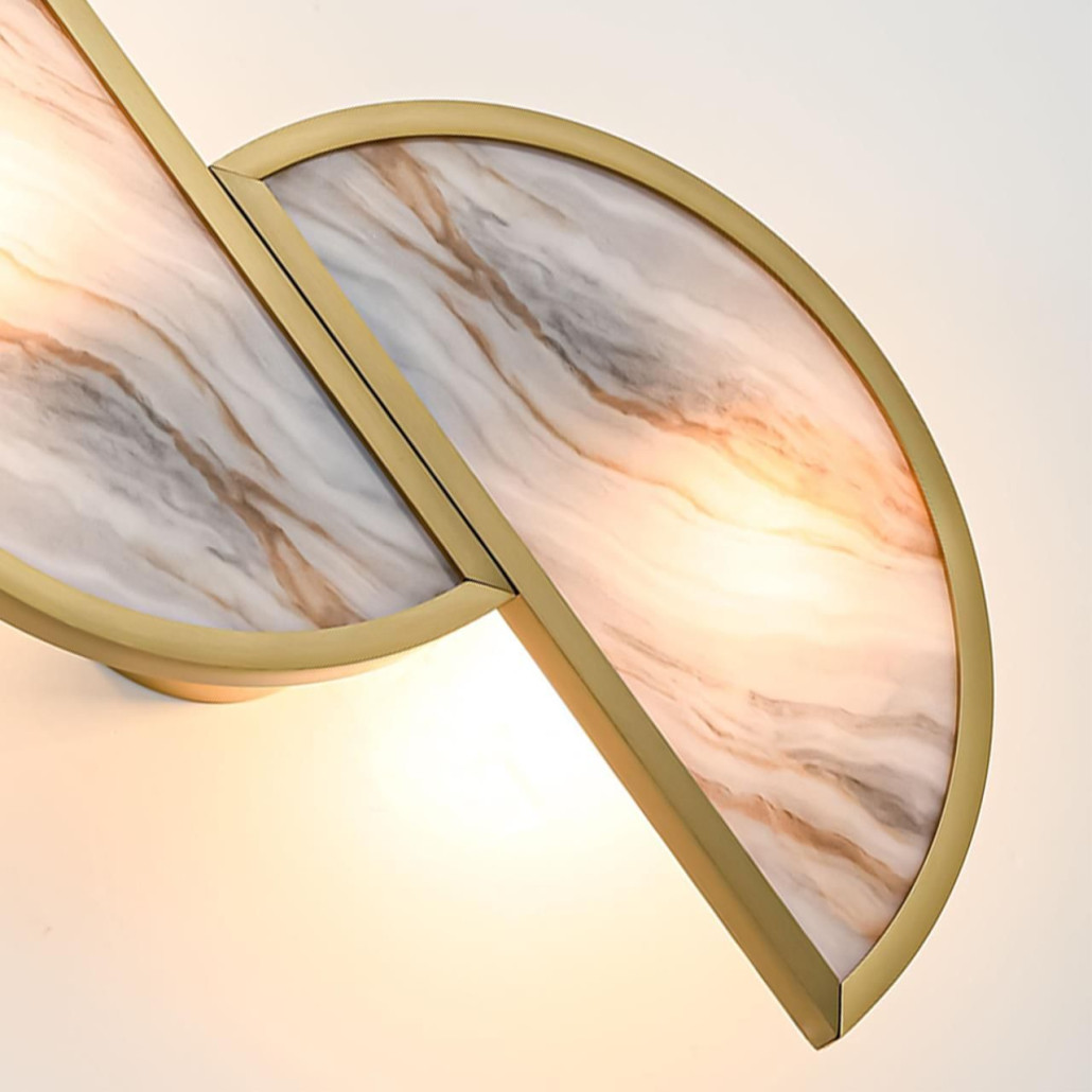 Бра с двумя полукруглыми плафонами из искусственного алебастра в бронзовой оправе Marbella