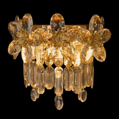 Бра с декоративными элементами в виде крупных хрустальных цветов Palace Gardens