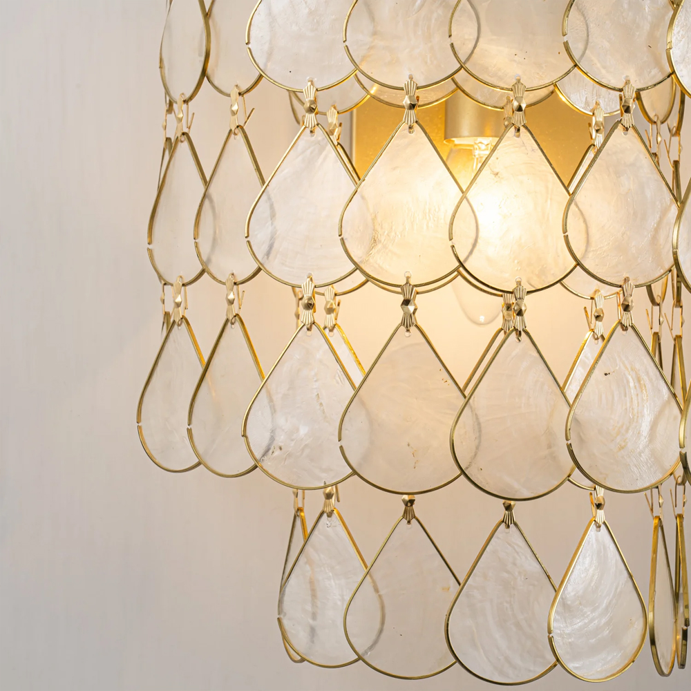 Бра с декором из натуральной морской ракушки Iridescent Light