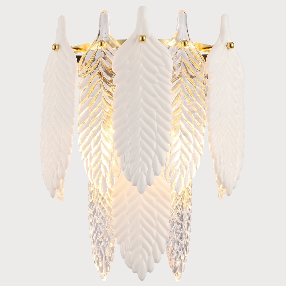Бра с декором из рельефного стекла в виде перьев Abelia Feather Wall Lamp