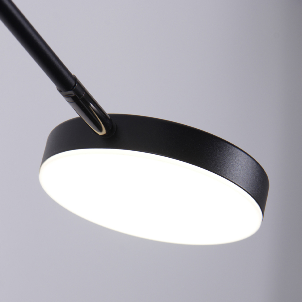 Бра с длинным чёрным металлическим каркасом Bendik Lighting