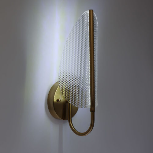 Бра с изогнутым рельефным плафоном Textured Glass