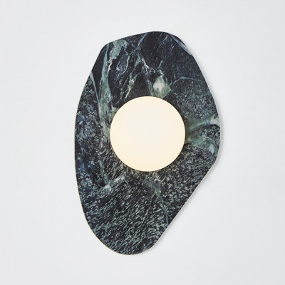 Бра с каменным основанием и плафоном из стекла в форме шара Shaw Marble Lighting