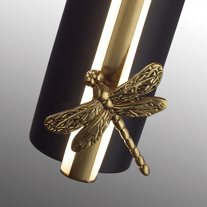 Бра с круглым плафоном из алебастра и бронзовой декоративной стрекозой 45 Alaris