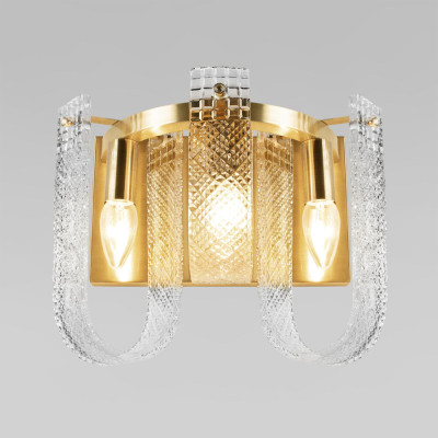 Бра с металлическим основанием золотого цвета и хрустальными подвесками Textured Glass
