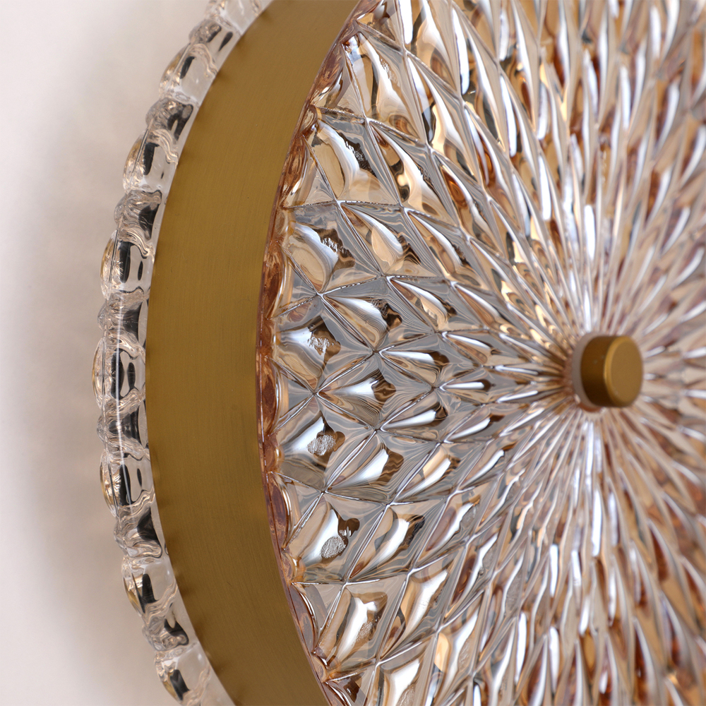 Бра с плафоном из рельефного стекла Peony Glass Bronze