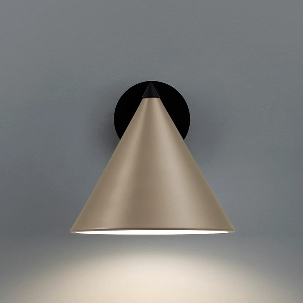 Бра с поворотным плафоном Cone