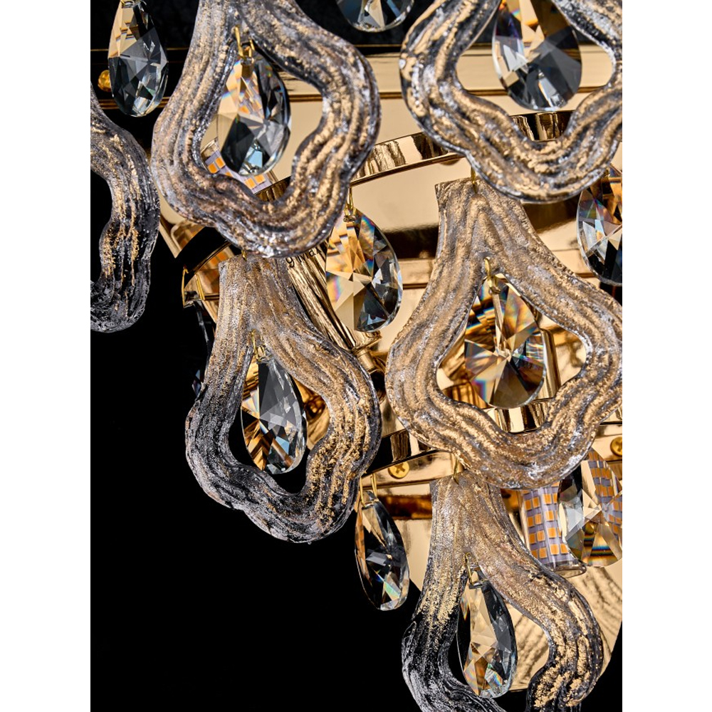 Бра с подвесными прозрачными элементами Attractiveness