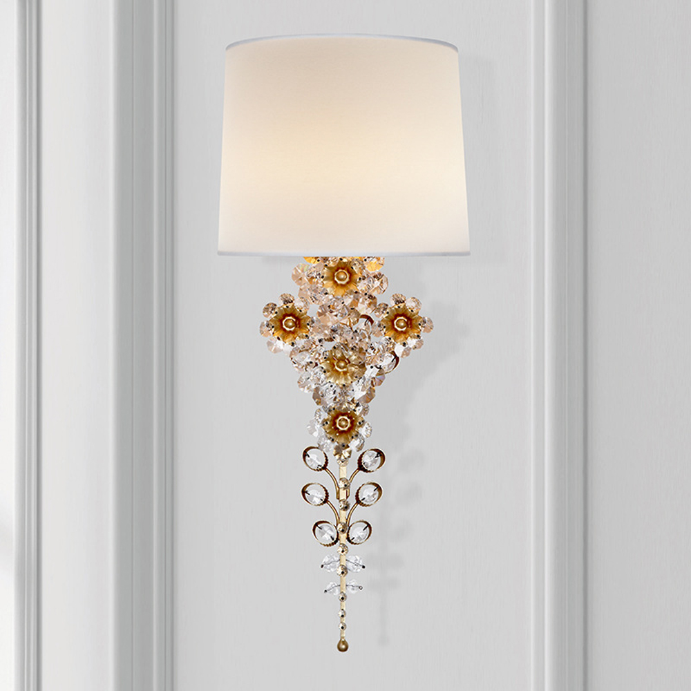Бра с цветочным основанием и тканевым абажуром Tugella Flower Lamp