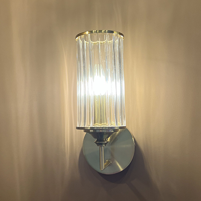 Бра с цилиндрическим рифленым стеклянным плафоном Jeanette