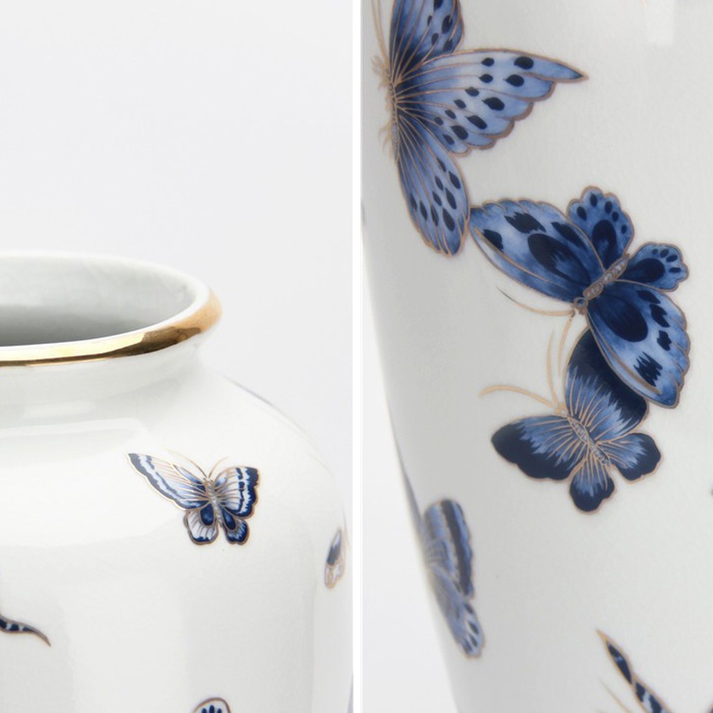Ваза Porcelain Butterfly Blue and Gold Vase