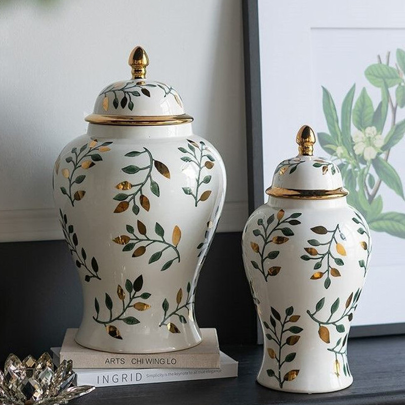 Ваза белая с крышкой с рисунком зеленых и золотых листьев 48 см Chinoiserie Ceramics