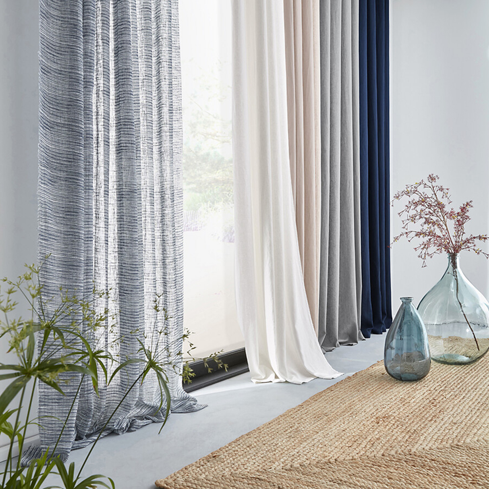 Ваза в виде бутыли TRANSPARENT FORMS 36