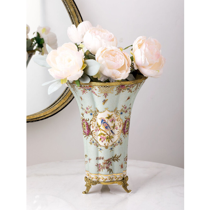 Ваза голубого цвета из фарфора с цветочным рисунком и бронзовой стрекозой Blue Garden