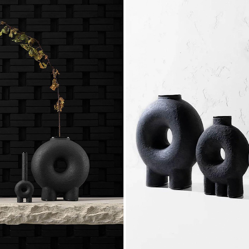 Ваза дизайнерская Черная Two Legs Sculpted Ceramic Vase by Faina